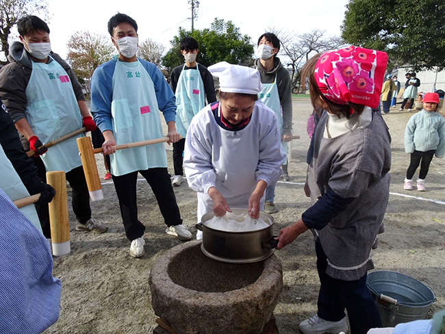 餅つき