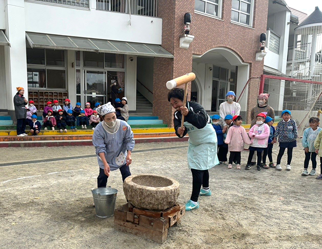 餅つき